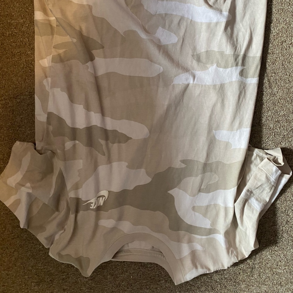 Nike shirt